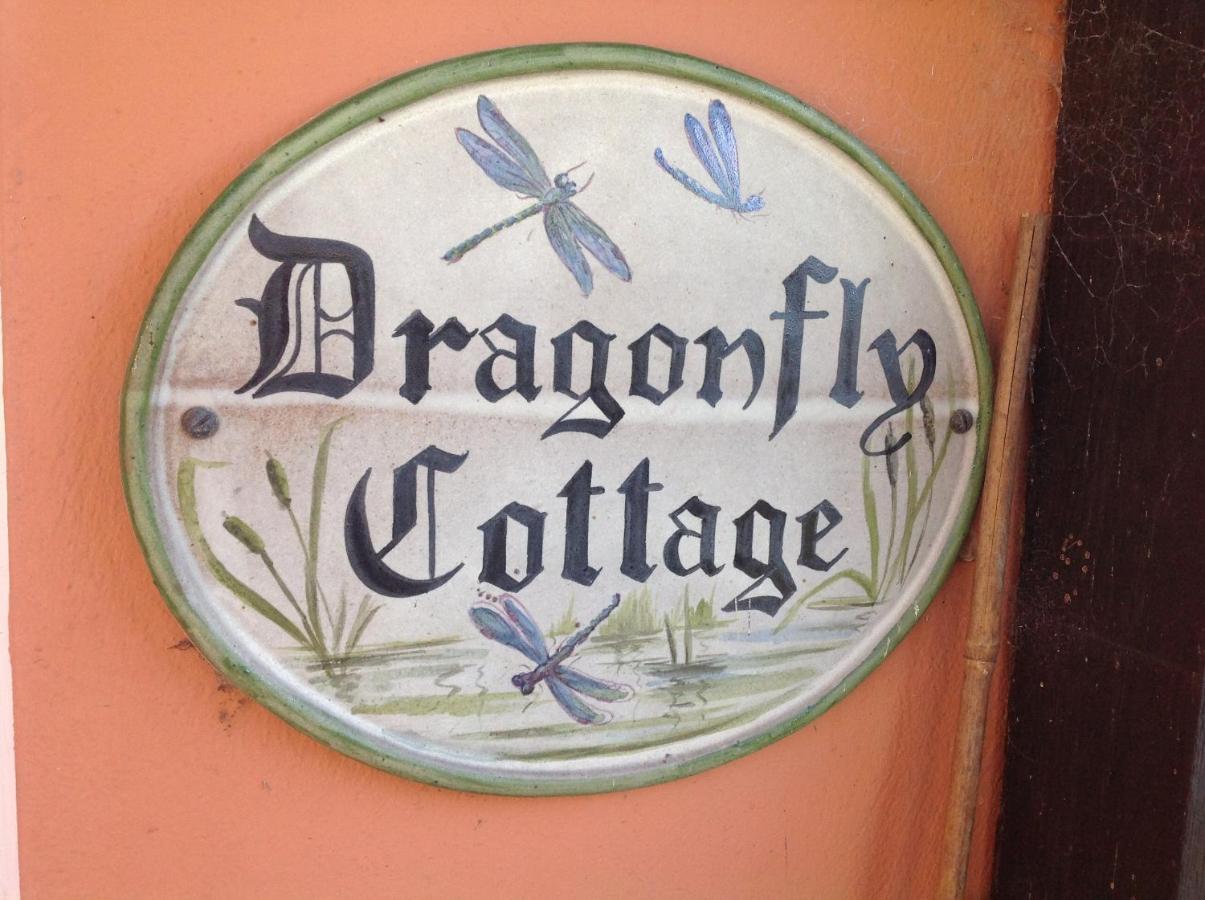 Dragonfly Cottage, Rattlesden 外观 照片